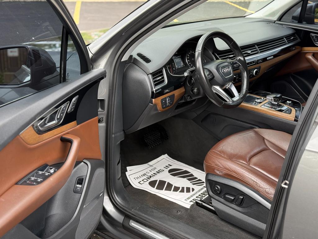 2017 Audi Q7 — photo 23