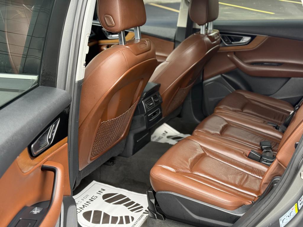 2017 Audi Q7 — photo 27