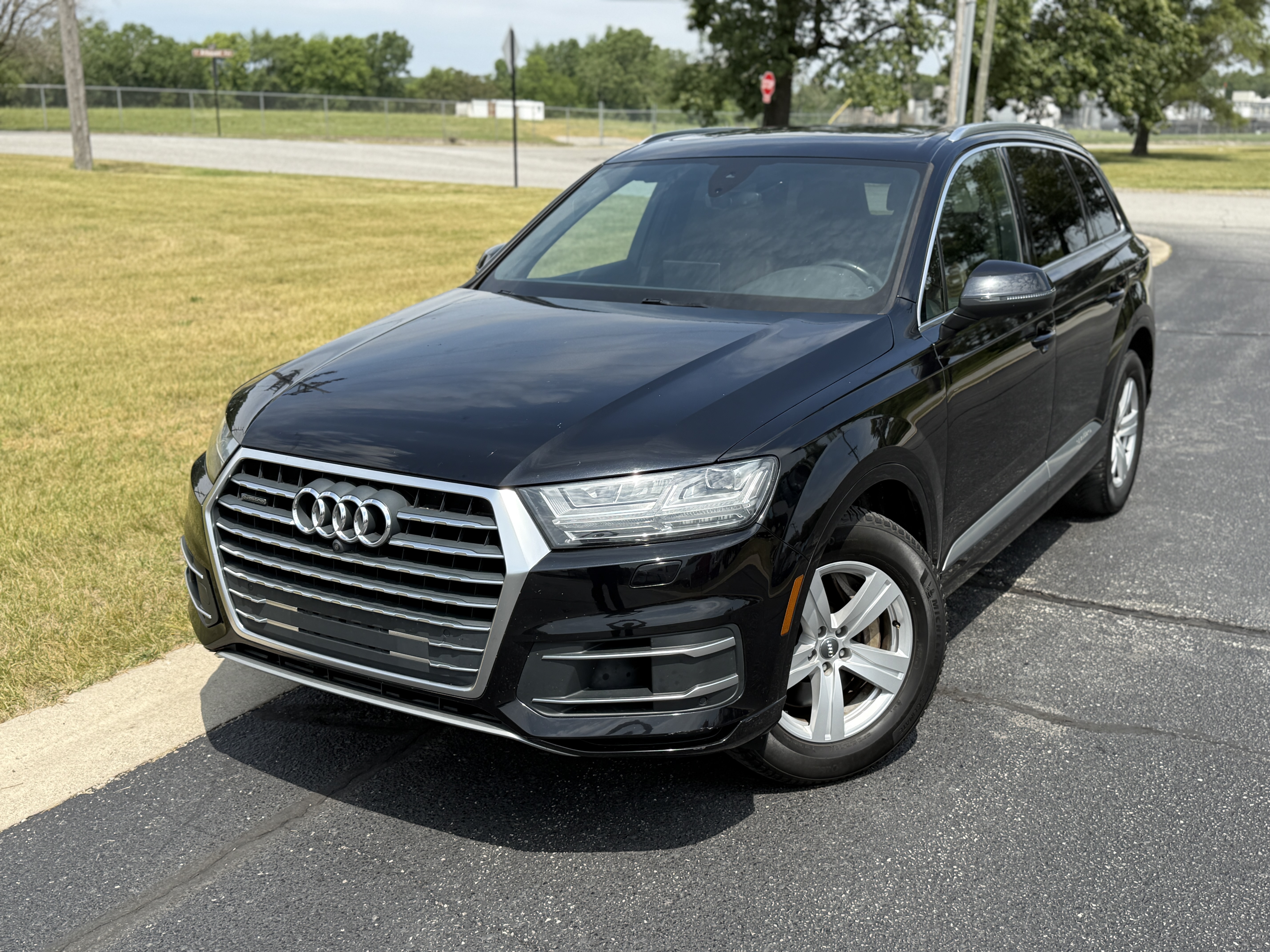 2017 Audi Q7 — photo 16