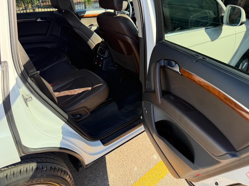 2015 Audi Q7 — photo 25