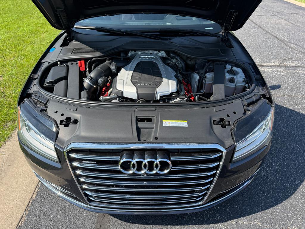 2016 Audi A8 — photo 3