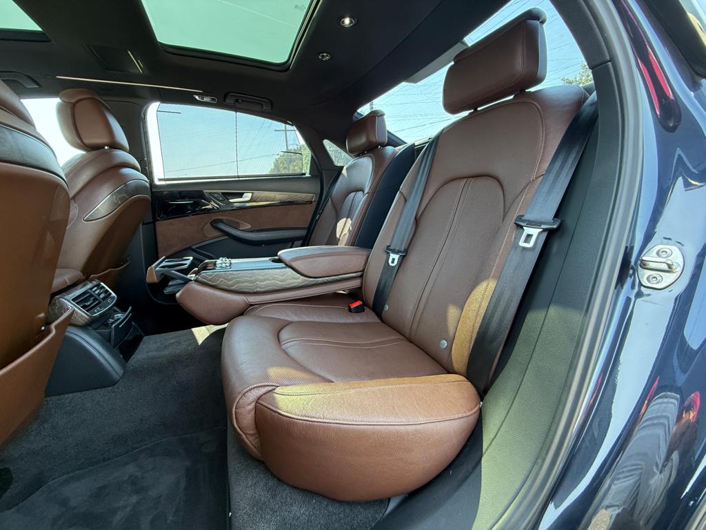 2016 Audi A8 — photo 39