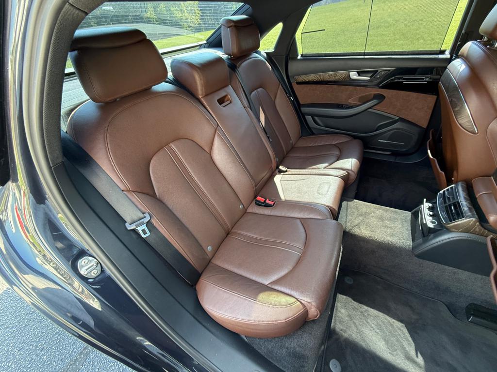 2016 Audi A8 — photo 41