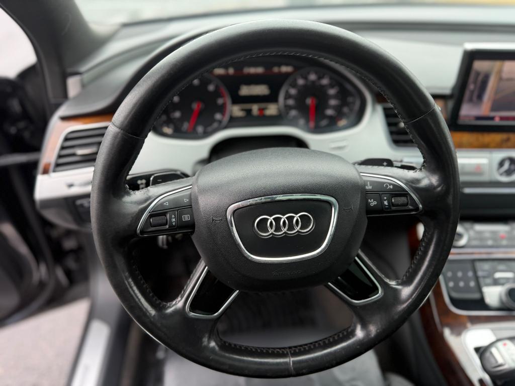 2014 Audi A8 3.0T QUATTRO — photo 23