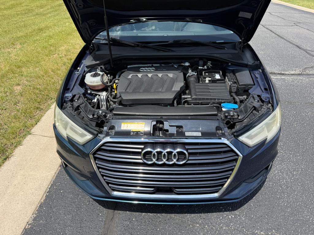 2017 Audi A3 — photo 3