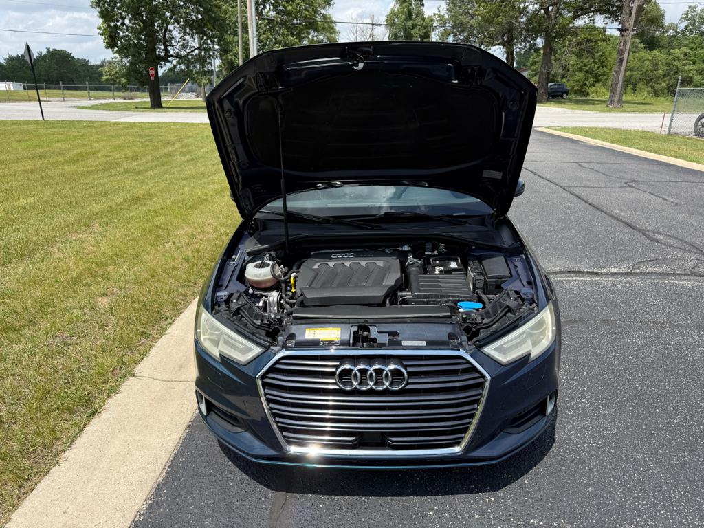 2017 Audi A3 — photo 4