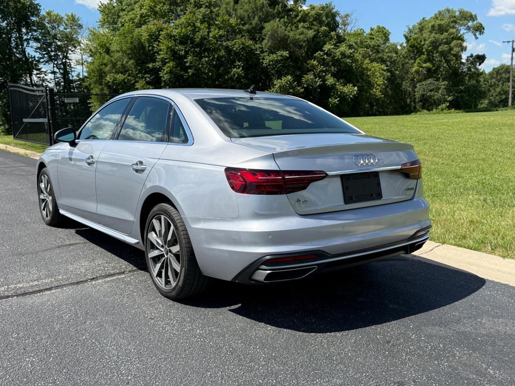2022 Audi A4 — photo 12