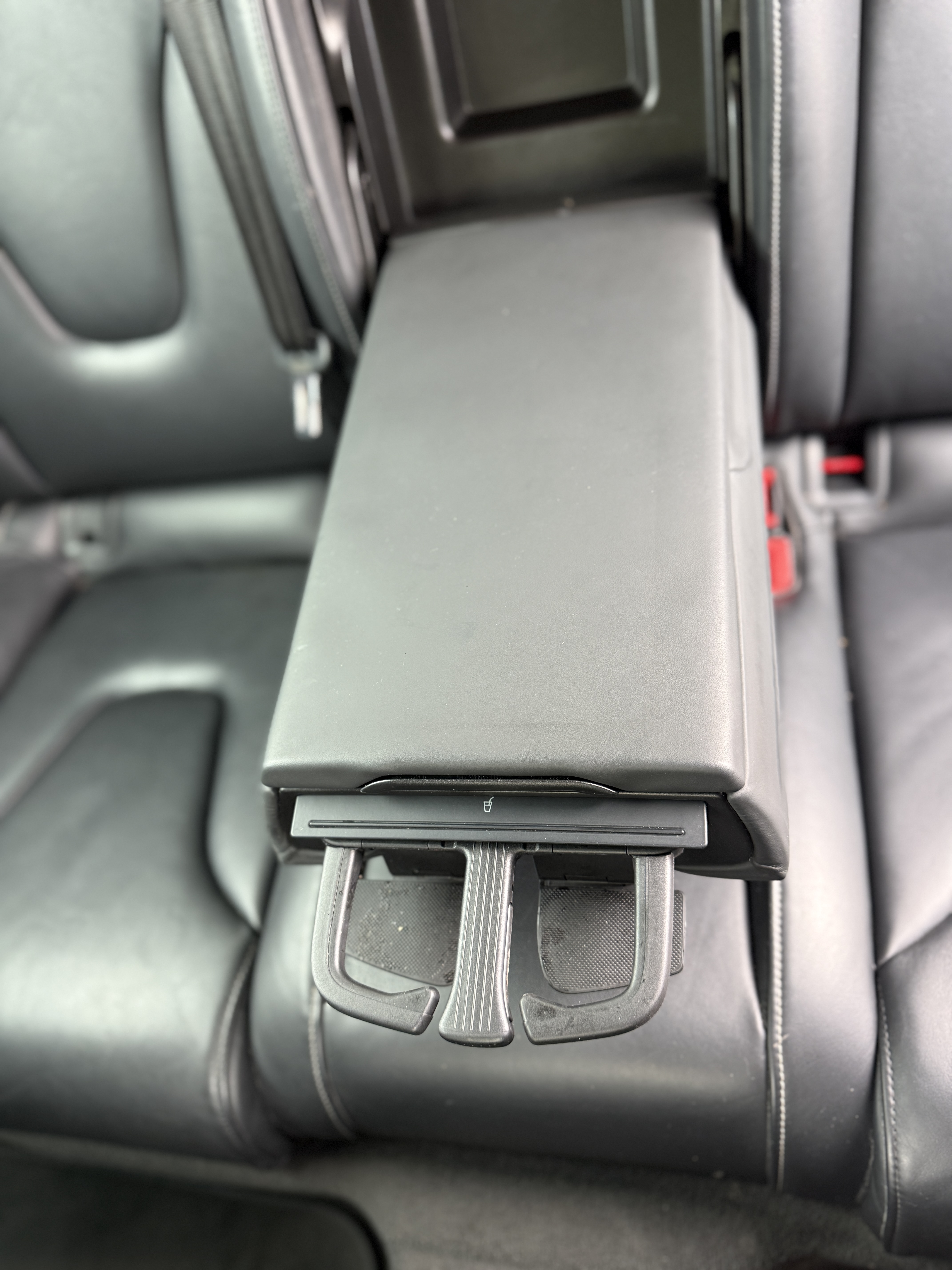2016 Audi S4 — photo 30