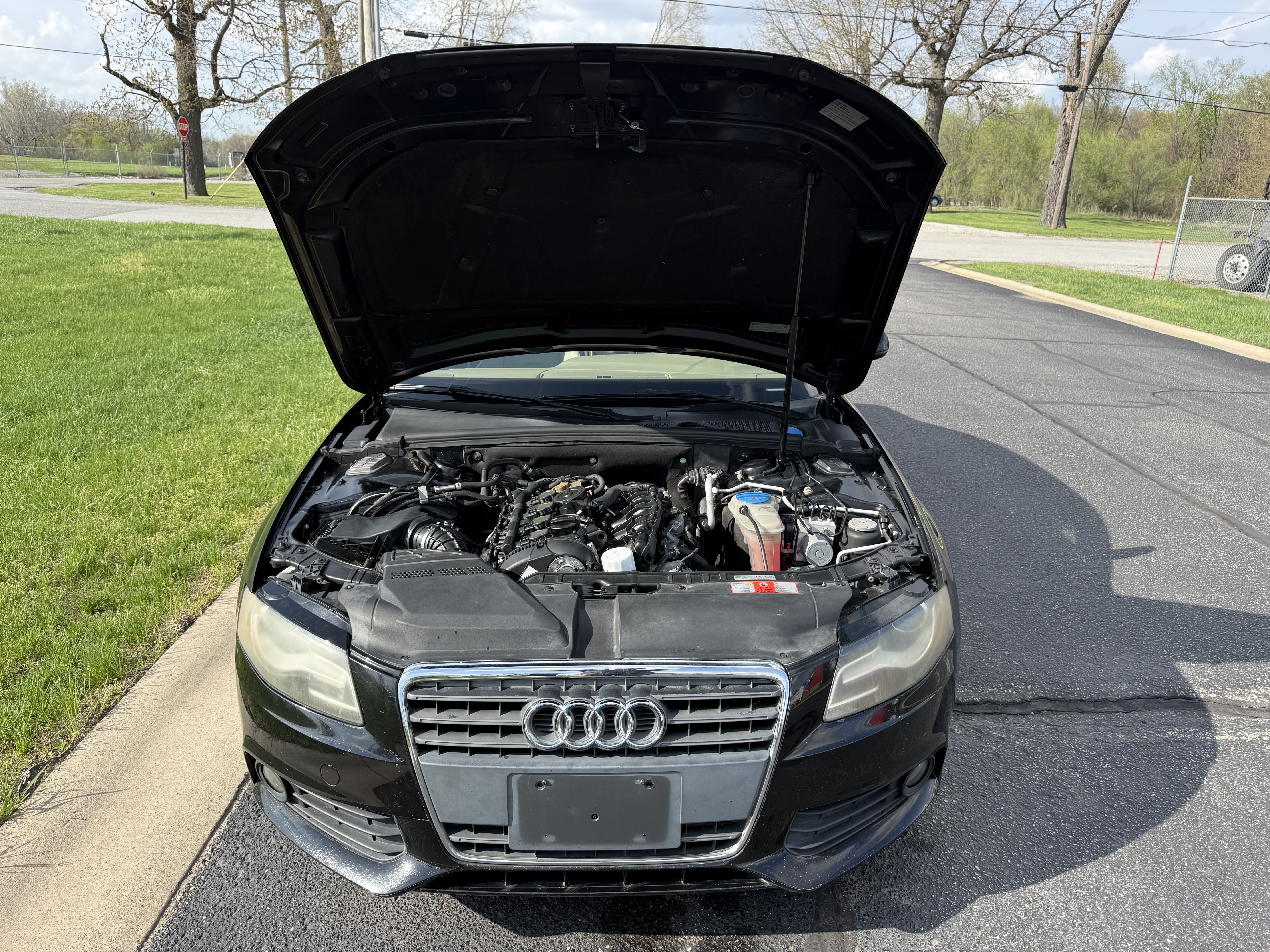 2010 Audi A4 — photo 2