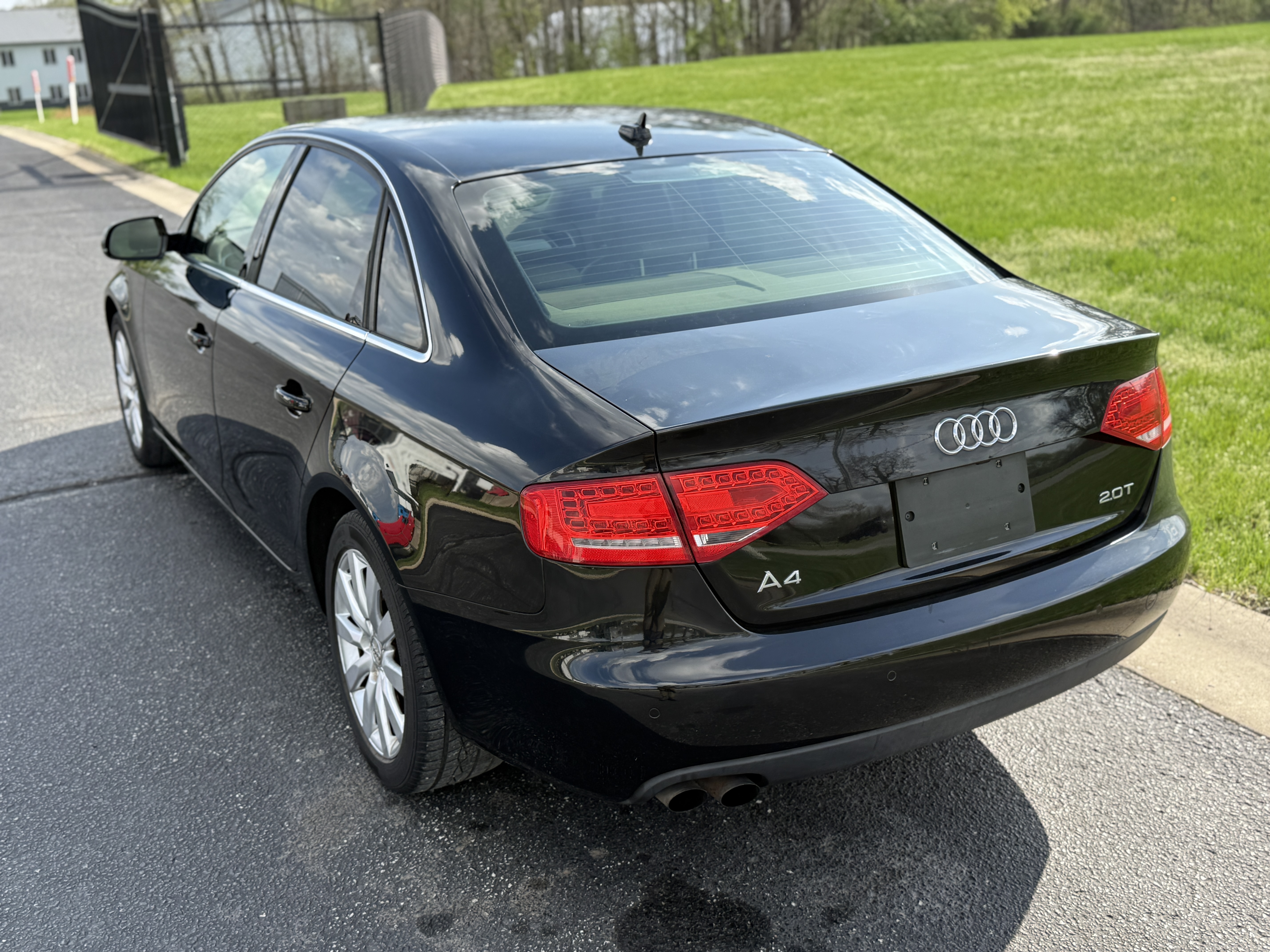 2010 Audi A4 — photo 8