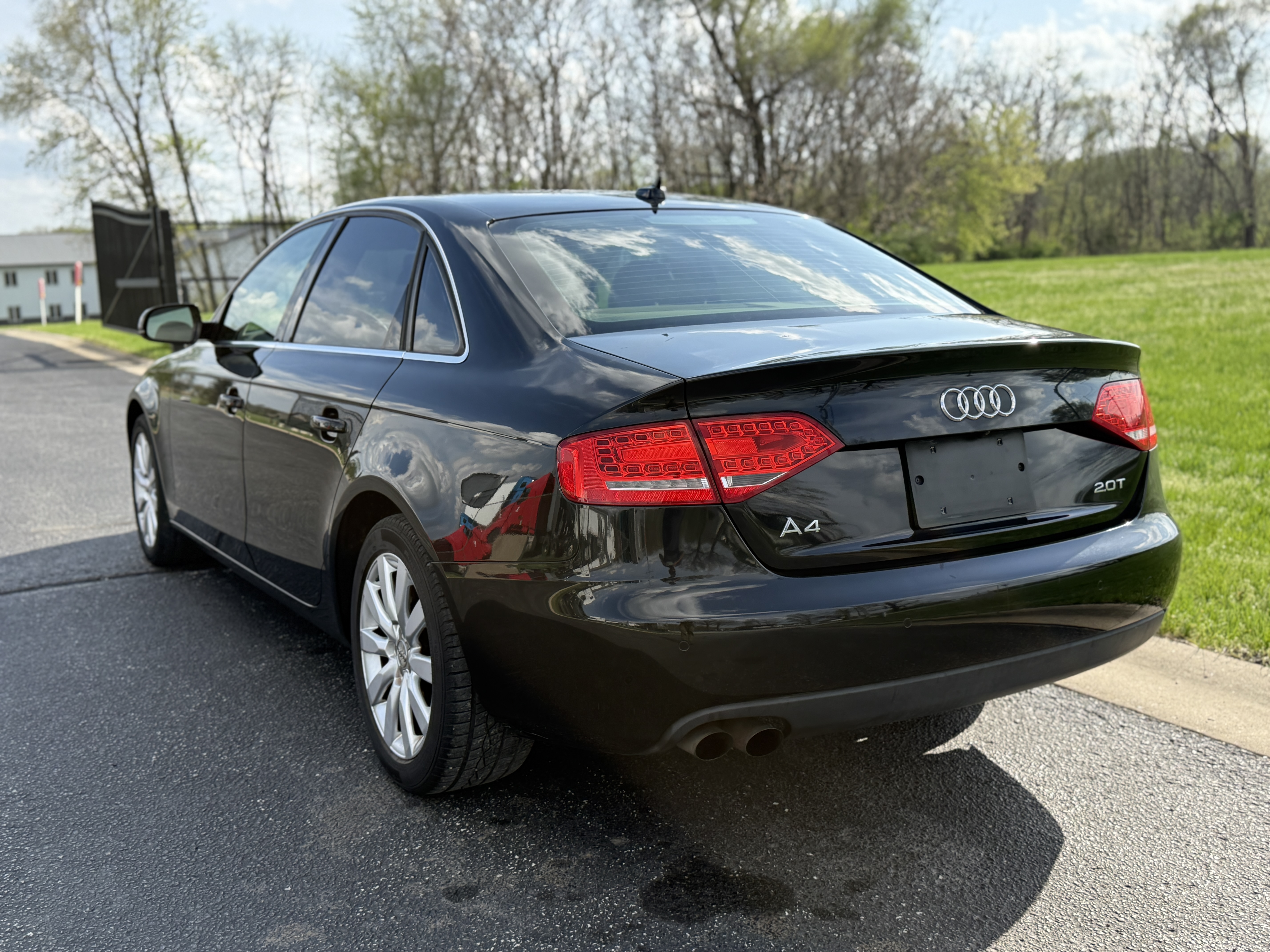 2010 Audi A4 — photo 10