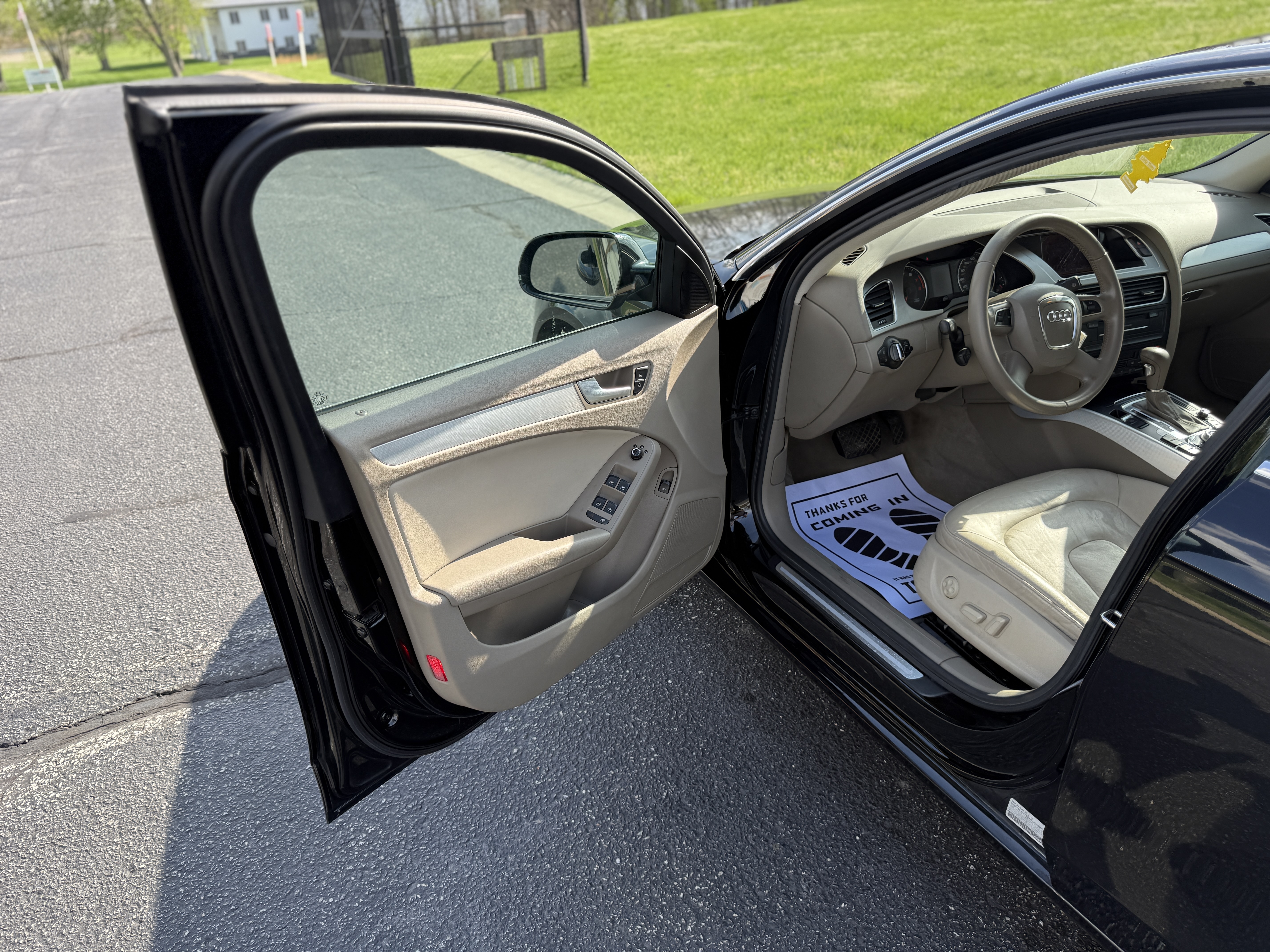 2010 Audi A4 — photo 28