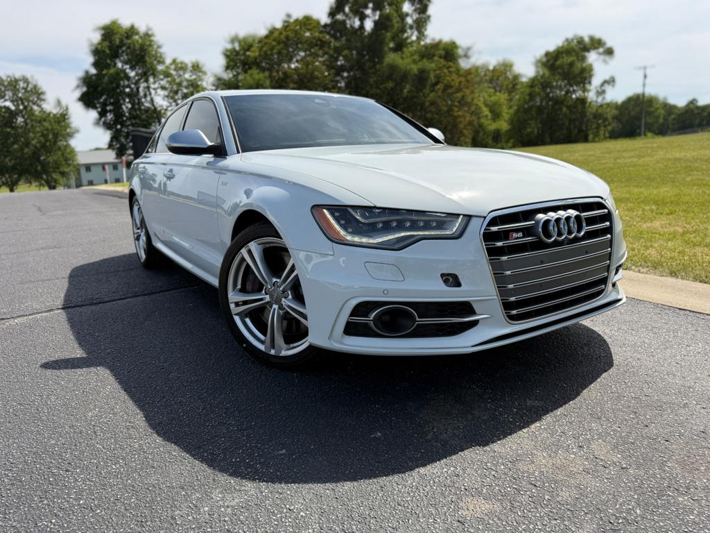 2013 Audi S6 — photo 2