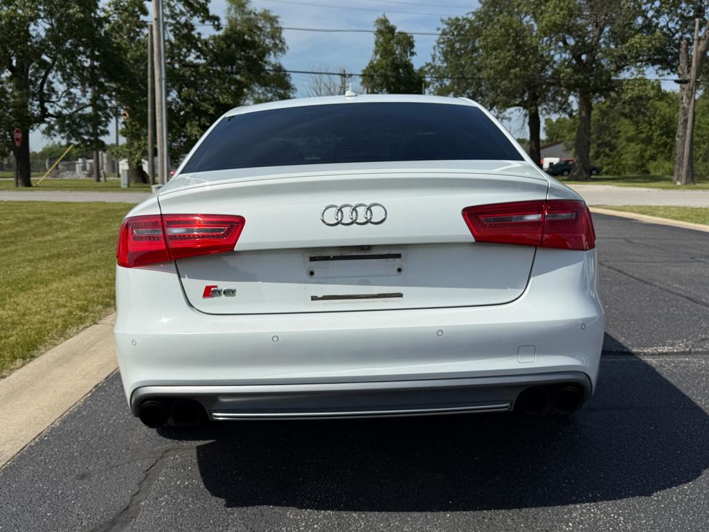 2013 Audi S6 — photo 18