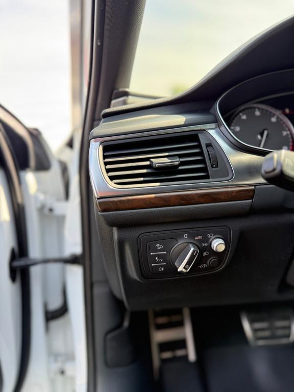 2013 Audi S6 — photo 29