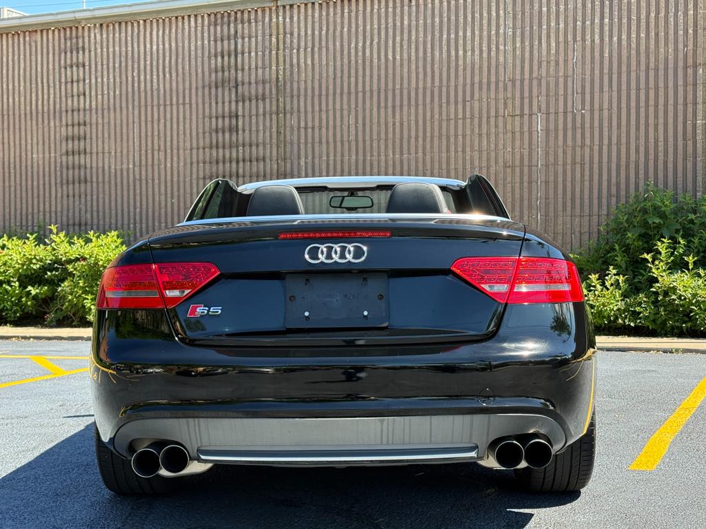 2010 Audi S5 — photo 30