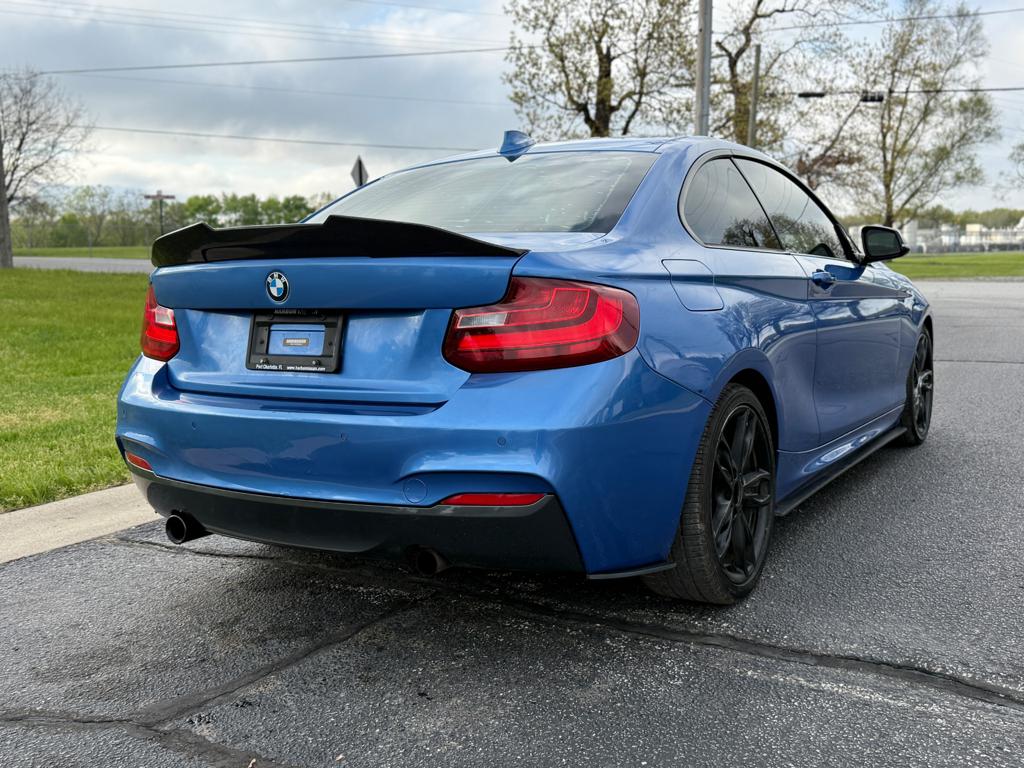 2015 BMW M235 — photo 15