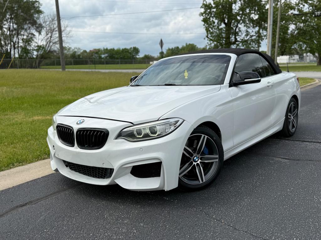 2015 BMW M235 2-Series — photo 13