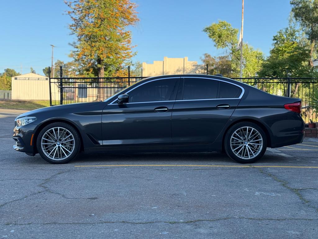 2017 BMW 530 — photo 7
