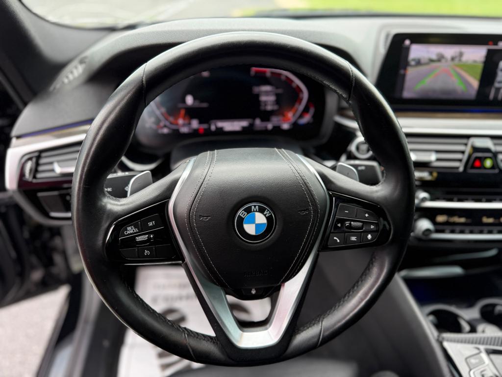 2020 BMW 530 — photo 24