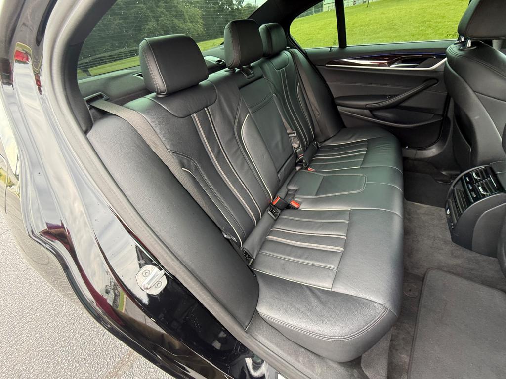 2020 BMW 530 — photo 40
