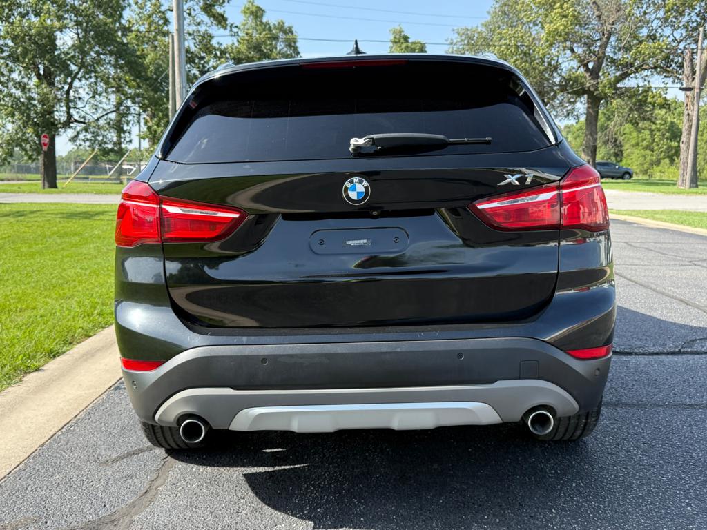 2018 BMW X1 — photo 18