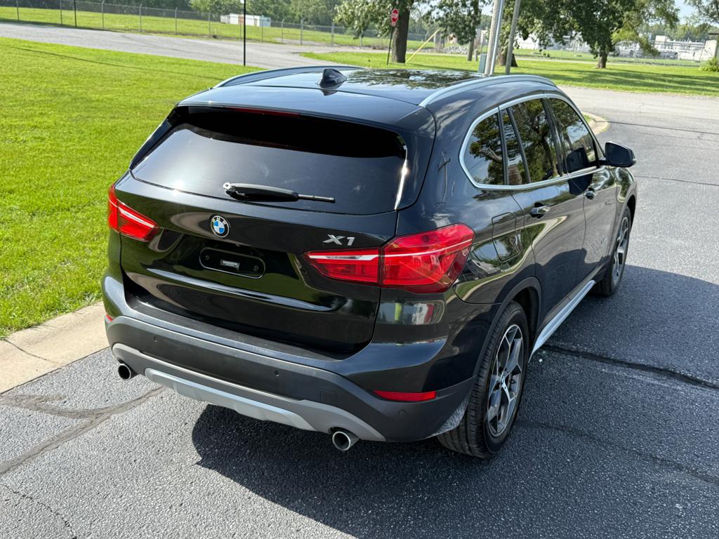 2018 BMW X1 — photo 19