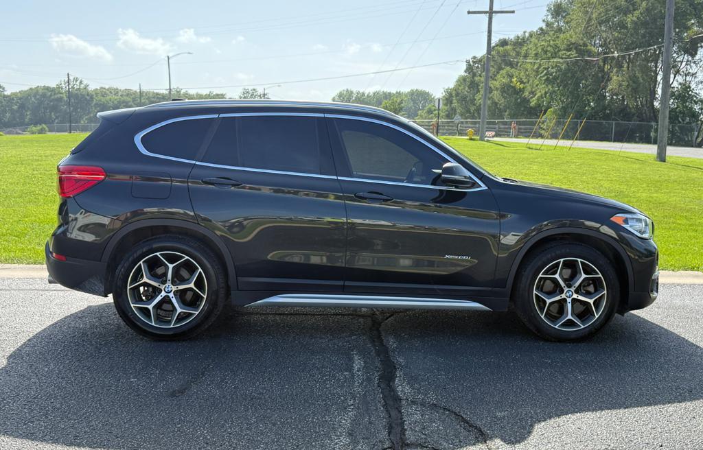 2018 BMW X1 — photo 20