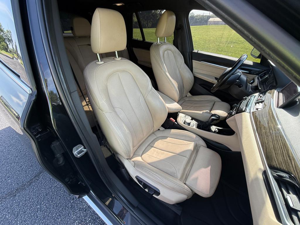 2018 BMW X1 — photo 44