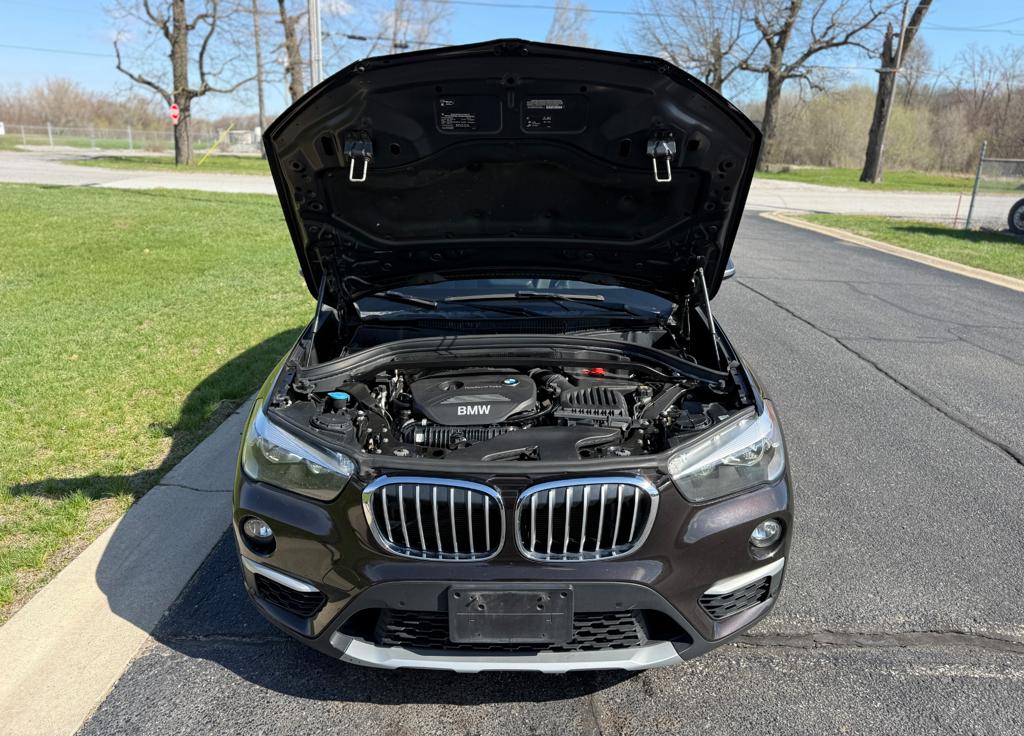 2016 BMW X1 — photo 10