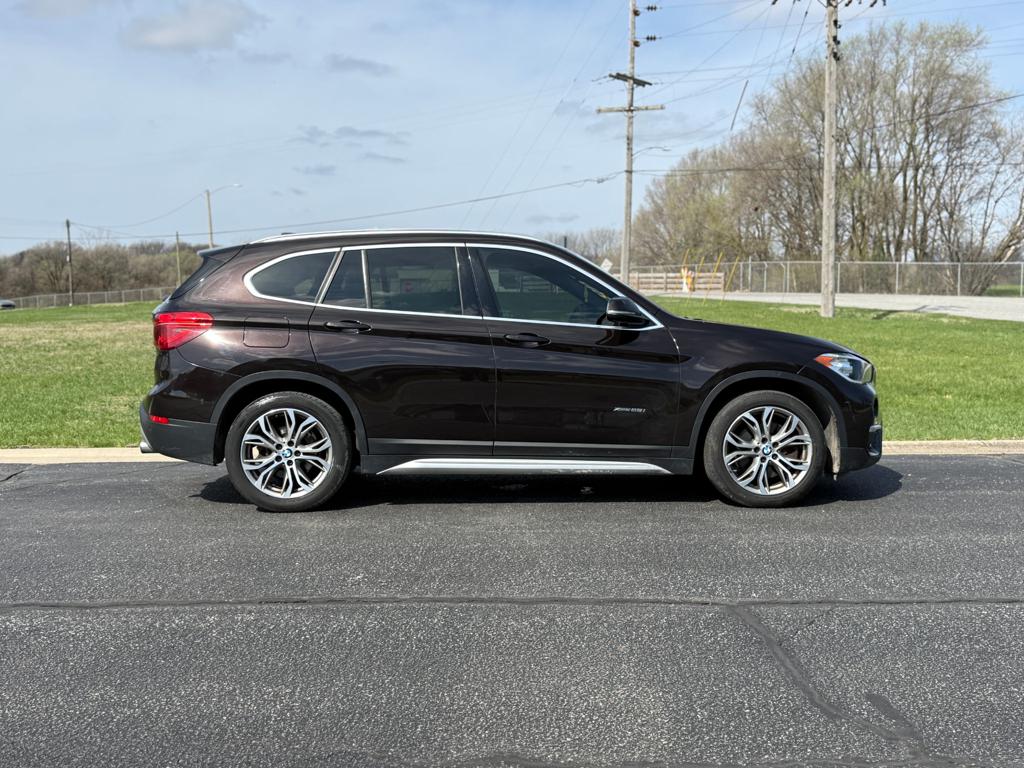 2016 BMW X1 — photo 18