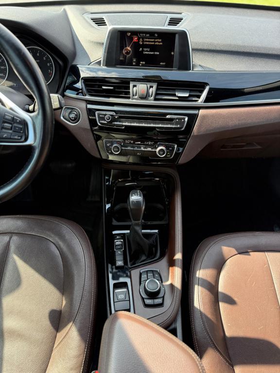 2016 BMW X1 — photo 30