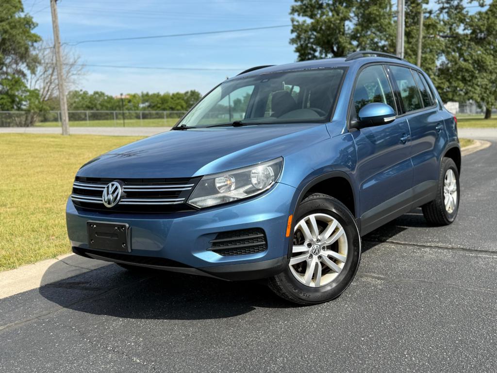 2017 VW Tiguan — photo 13
