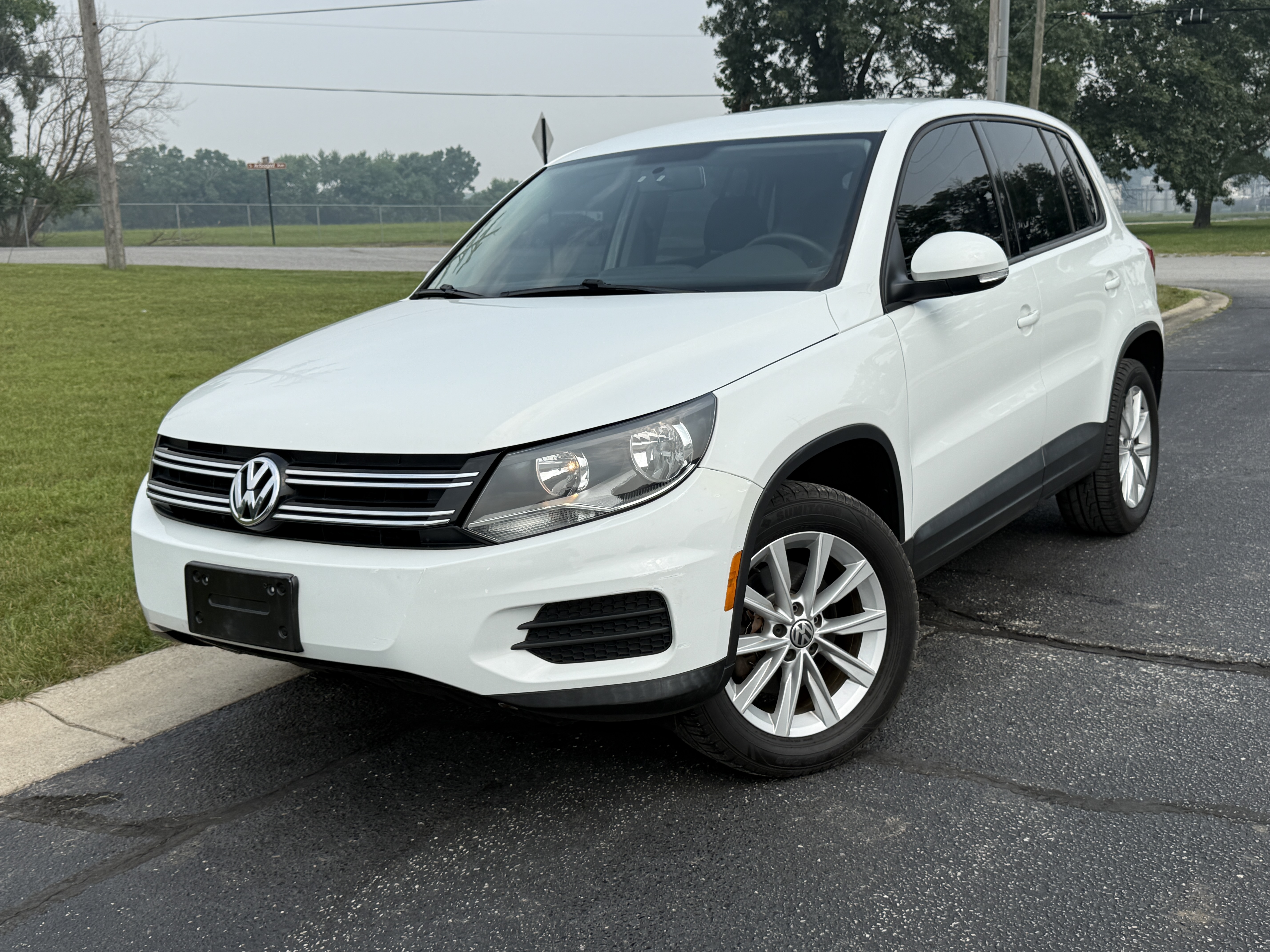 2017 Volkswagen Tiguan — photo 1