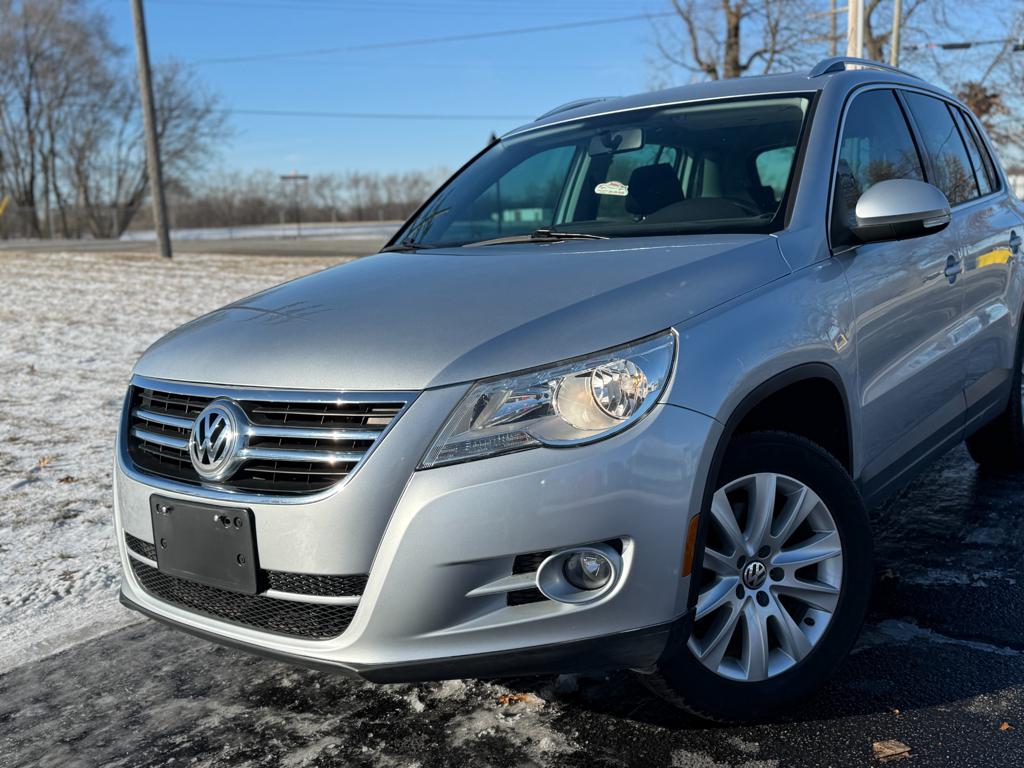 2010 VW Tiguan — photo 15