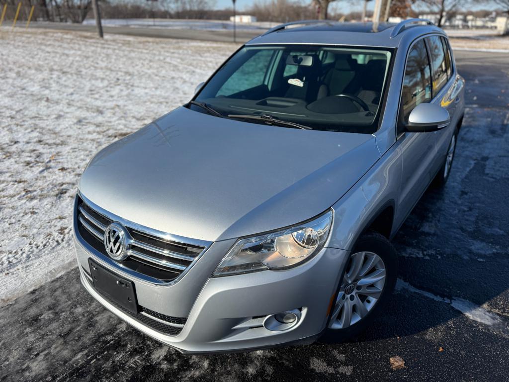 2010 VW Tiguan — photo 17