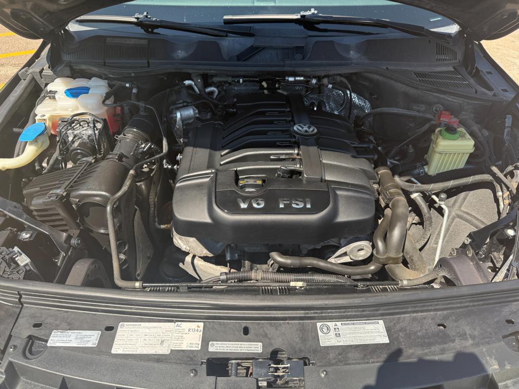 2013 VW Touareg — photo 33