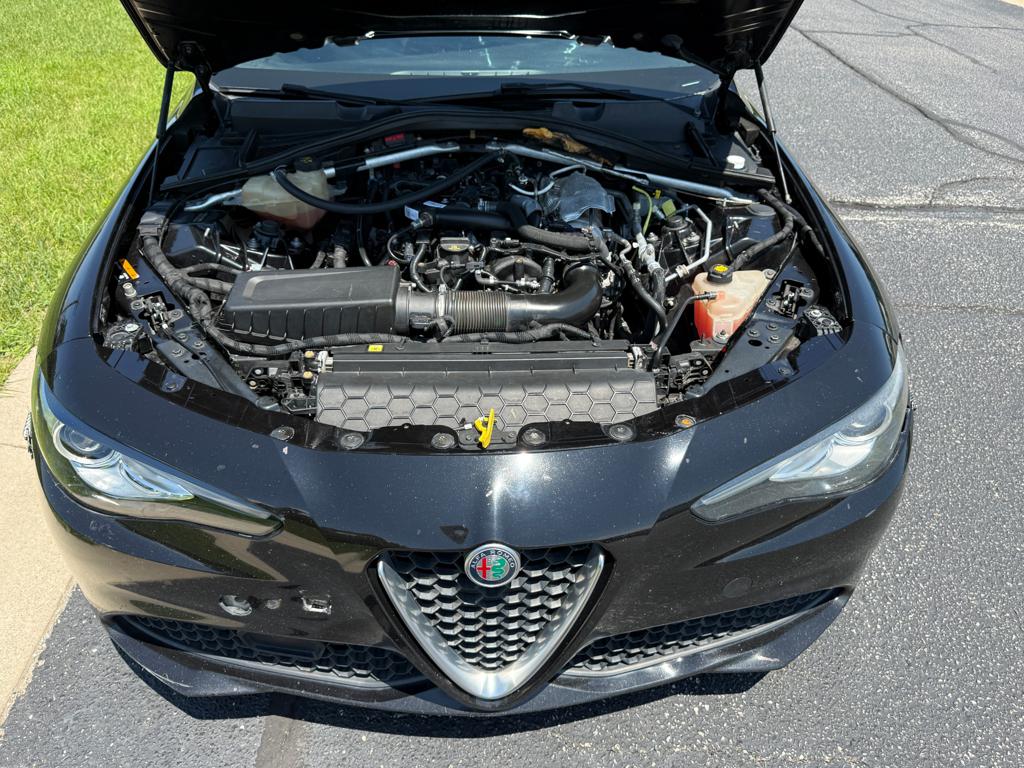 2017 Alfa Romeo Giulia — photo 3