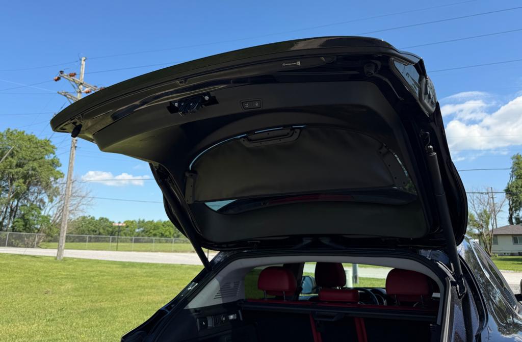2018 Alfa Romeo Stelvio — photo 13