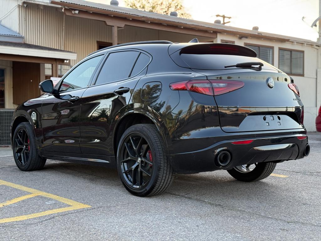 2020 Alfa Romeo Stelvio — photo 7