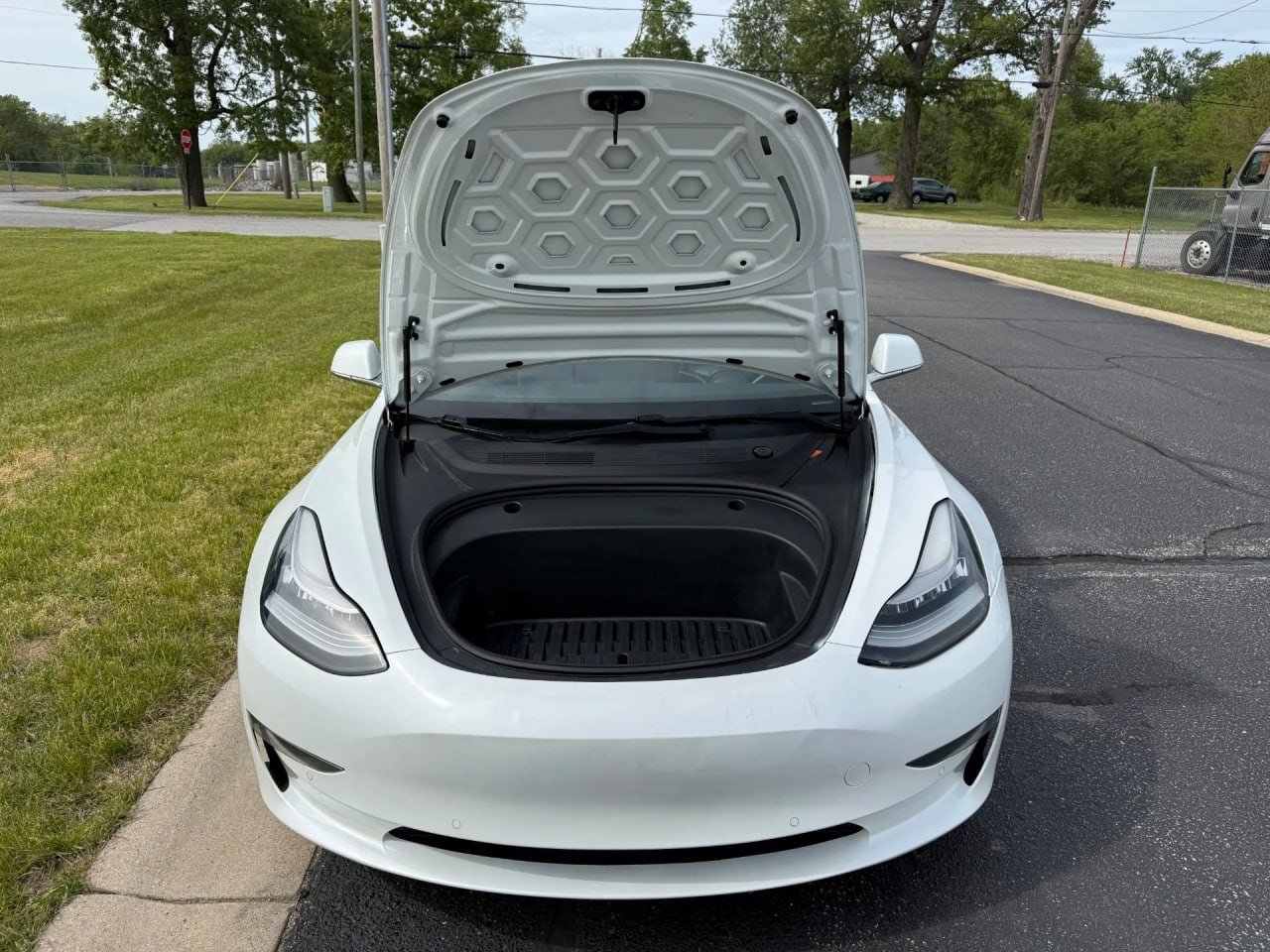 2020 Tesla 3 Stdr — photo 2
