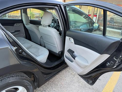 2014 Honda Civic — photo 20