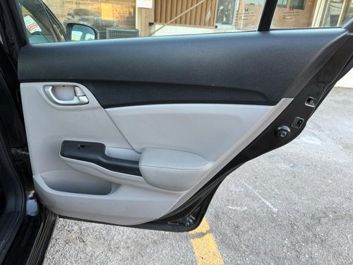 2014 Honda Civic — photo 26