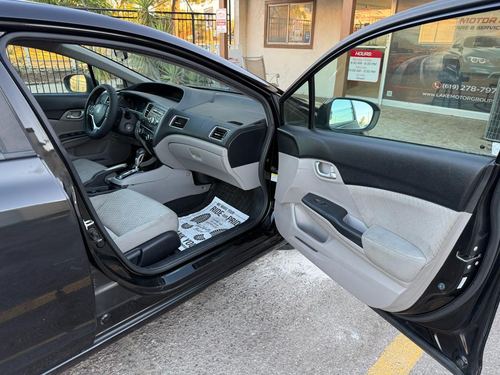 2014 Honda Civic — photo 28