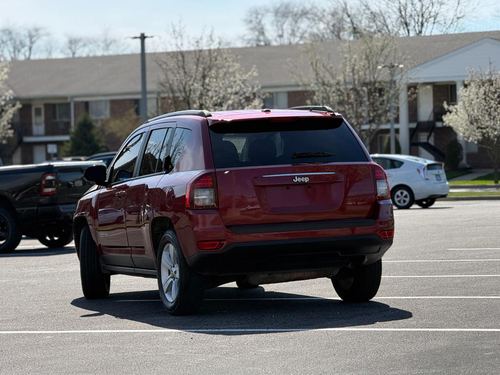 2017 Jeep Compass Sport — photo 11