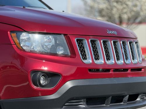 2017 Jeep Compass Sport — photo 19
