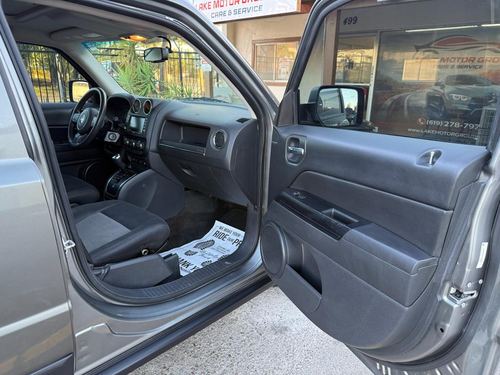 2013 Jeep Patriot — photo 28