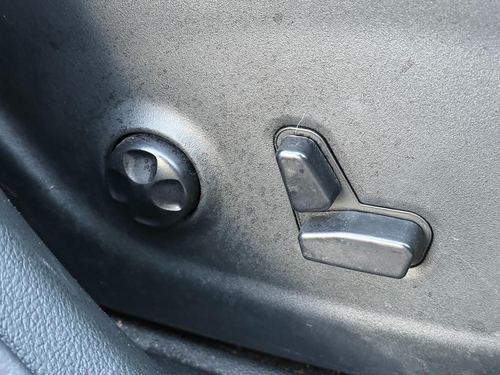 2019 Jeep Cherokee — photo 36