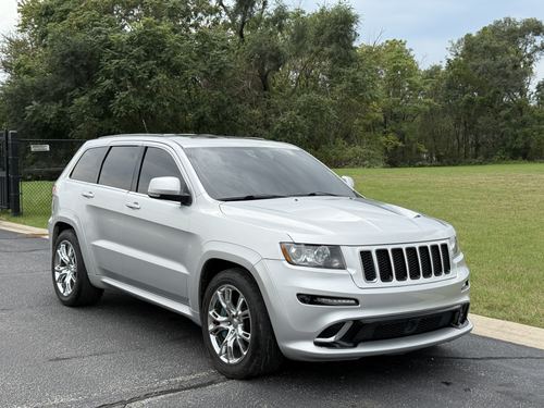2012 Jeep Grand Cherokee Srt8 — photo 1
