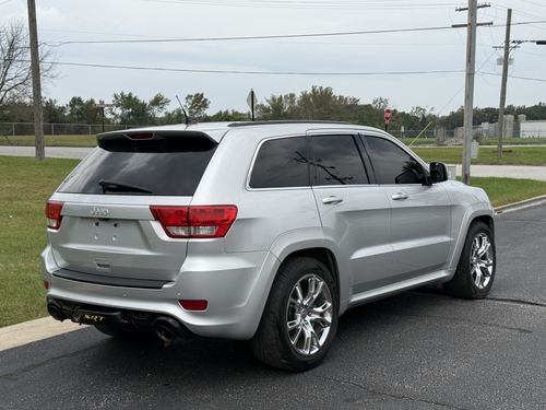 2012 Jeep Grand Cherokee Srt8 — photo 13